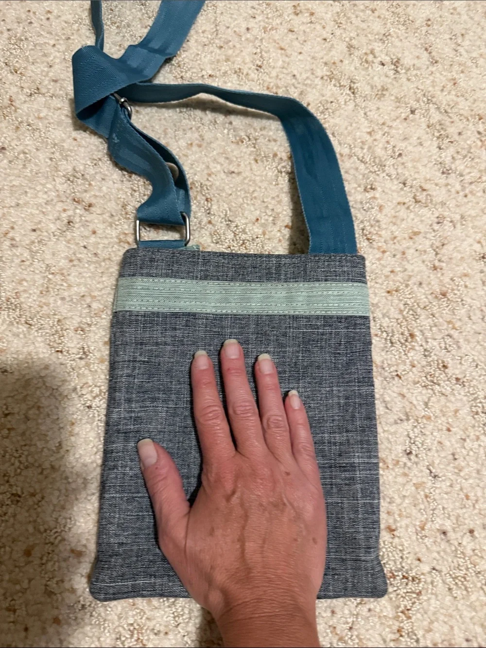 Dakine Gray Crossbody Messenger Bag with Teal Strap